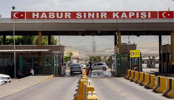 Habur uyarısı: Parayı bastıran sınırdan geçiyor